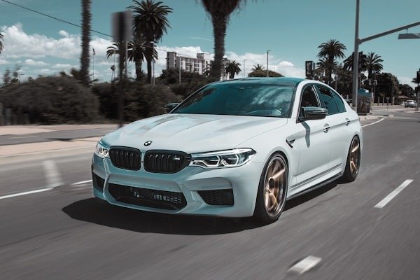 Luxury Sports Car (BMW M5)